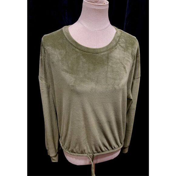 Green Velour Top - B3 - Picture 3 of 8